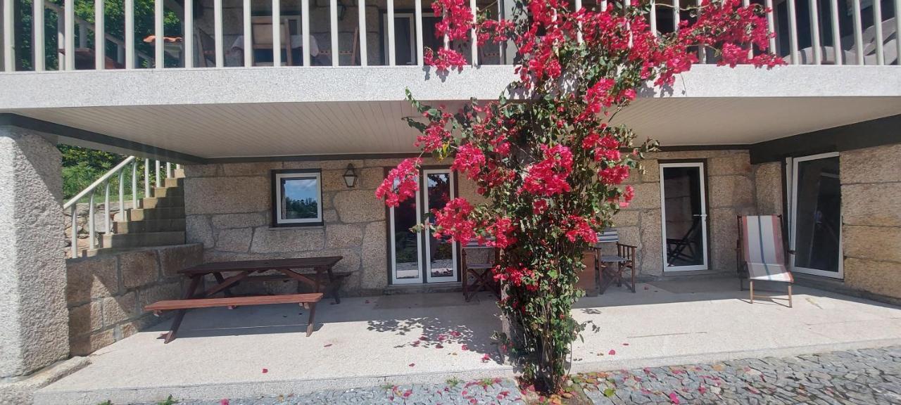 Casas Da Tapada Briteiros Casa Das Cortes Guimarães Buitenkant foto